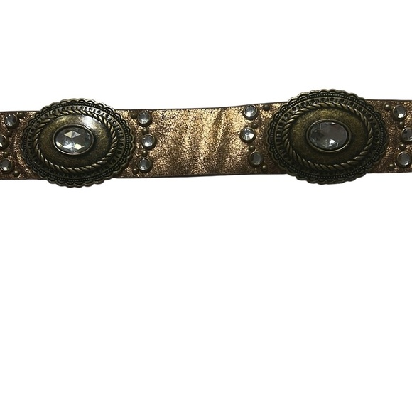 Concho Bronze Belt with Ornate Buckle - Picture 4 of 5